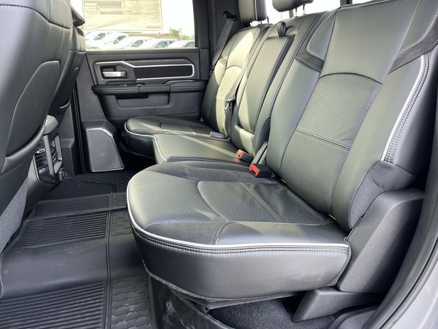 2026 RAM 3500 RAM 3500 LARAMIE CREW CAB 4X4 6'4' BOX