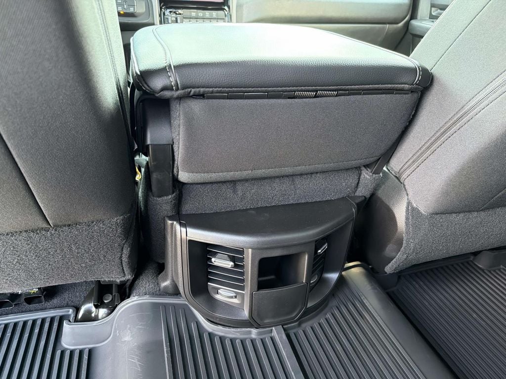 2026 RAM 3500 RAM 3500 TRADESMAN CREW CAB 4X4 8' BOX