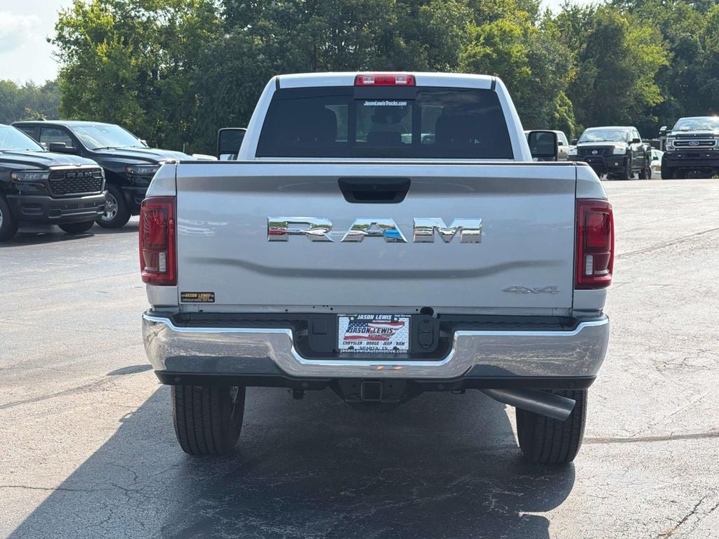 2026 RAM 3500 RAM 3500 TRADESMAN CREW CAB 4X4 8' BOX