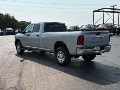 2026 RAM 3500 RAM 3500 TRADESMAN CREW CAB 4X4 8' BOX