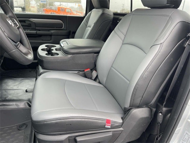 2026 RAM 2500 RAM 2500 TRADESMAN REGULAR CAB 4X4 8' BOX