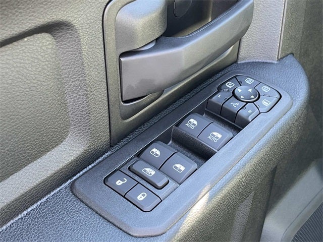 2026 RAM 2500 RAM 2500 TRADESMAN CREW CAB 4X4 6'4' BOX