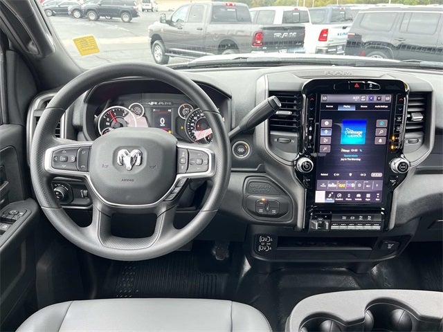 2026 RAM 2500 RAM 2500 TRADESMAN CREW CAB 4X4 6'4' BOX