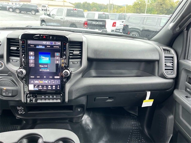 2026 RAM 2500 RAM 2500 TRADESMAN CREW CAB 4X4 6'4' BOX