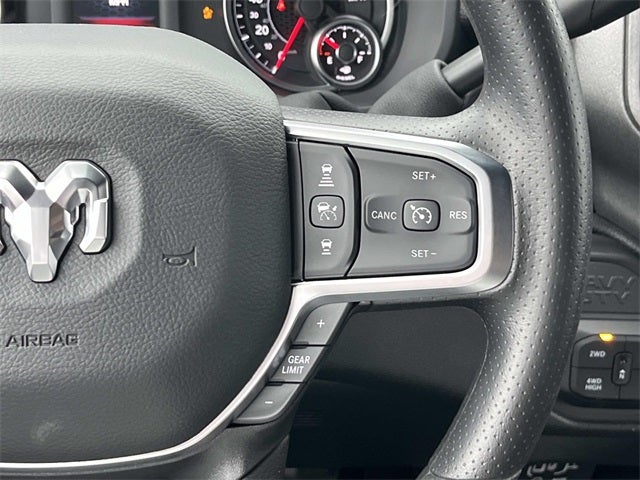 2026 RAM 2500 RAM 2500 TRADESMAN CREW CAB 4X4 6'4' BOX