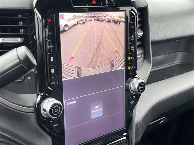 2026 RAM 2500 RAM 2500 TRADESMAN CREW CAB 4X4 6'4' BOX