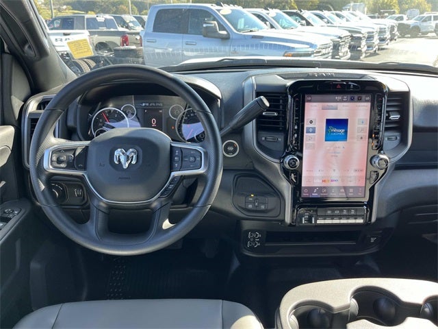 2026 RAM 2500 RAM 2500 TRADESMAN CREW CAB 4X4 6'4' BOX