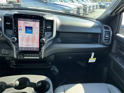 2026 RAM 2500 RAM 2500 TRADESMAN CREW CAB 4X4 6'4' BOX