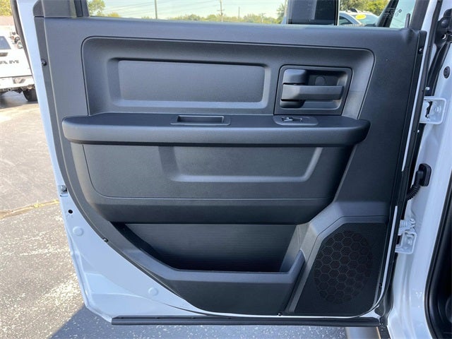 2026 RAM 2500 RAM 2500 TRADESMAN CREW CAB 4X4 6'4' BOX