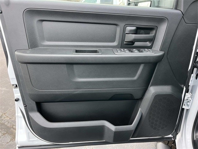 2026 RAM 2500 RAM 2500 TRADESMAN CREW CAB 4X4 6'4' BOX