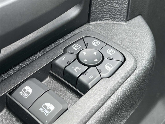 2026 RAM 2500 RAM 2500 TRADESMAN CREW CAB 4X4 6'4' BOX