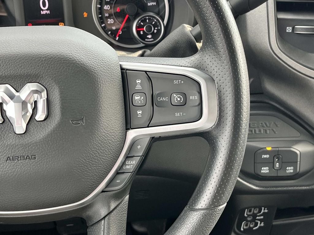 2026 RAM 2500 RAM 2500 TRADESMAN CREW CAB 4X4 6'4' BOX