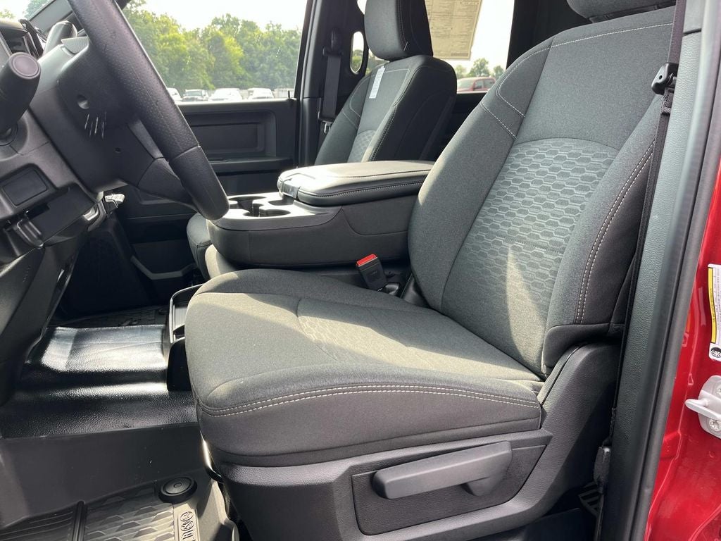 2026 RAM 2500 RAM 2500 TRADESMAN CREW CAB 4X4 6'4' BOX
