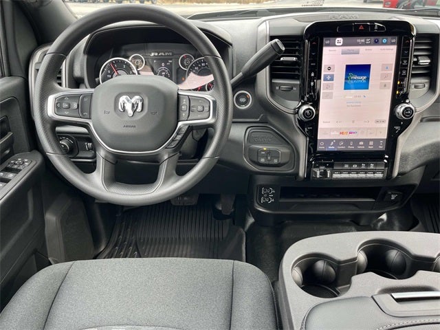 2026 RAM 2500 RAM 2500 TRADESMAN CREW CAB 4X4 6'4' BOX