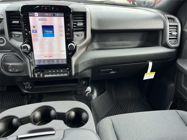 2026 RAM 2500 RAM 2500 TRADESMAN CREW CAB 4X4 6'4' BOX