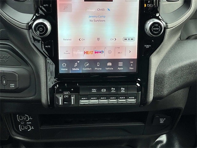 2026 RAM 2500 RAM 2500 TRADESMAN CREW CAB 4X4 6'4' BOX