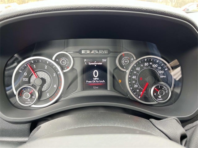 2026 RAM 2500 RAM 2500 TRADESMAN CREW CAB 4X4 6'4' BOX