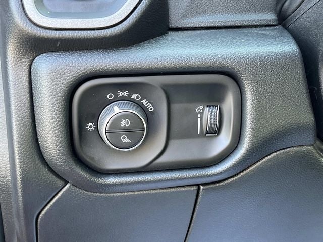 2026 RAM 2500 RAM 2500 TRADESMAN CREW CAB 4X4 6'4' BOX