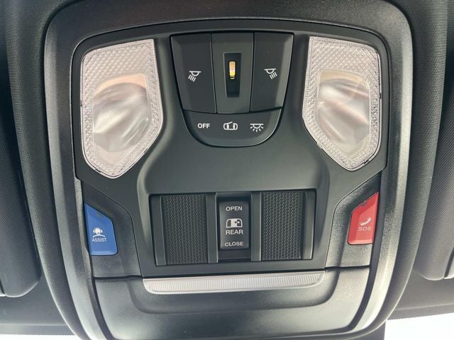 2026 RAM 2500 RAM 2500 TRADESMAN CREW CAB 4X4 6'4' BOX
