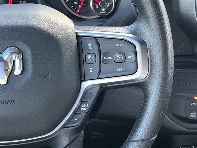 2025 RAM 2500 RAM 2500 TRADESMAN CREW CAB 4X4 6'4' BOX