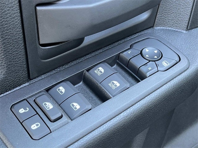 2025 RAM 2500 RAM 2500 TRADESMAN CREW CAB 4X4 6'4' BOX