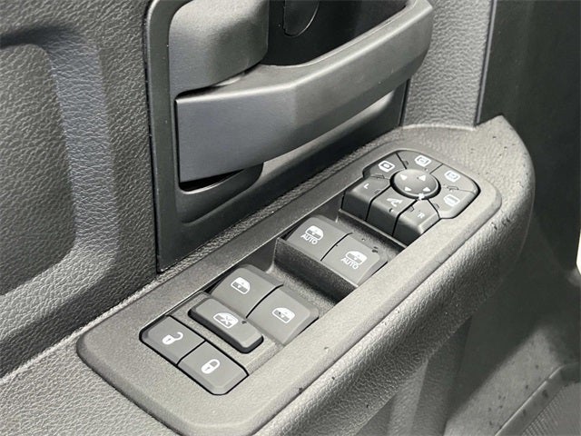 2026 RAM 2500 RAM 2500 BLACK EXPRESS CREW CAB 4X4 6'4' BOX