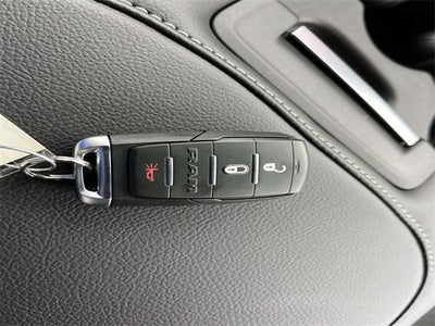 2026 RAM 2500 RAM 2500 BLACK EXPRESS CREW CAB 4X4 6'4' BOX