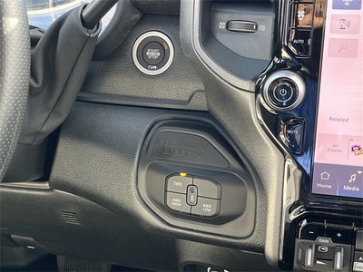 2026 RAM 2500 RAM 2500 TRADESMAN CREW CAB 4X4 6'4' BOX