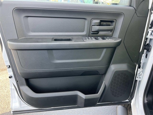 2026 RAM 2500 RAM 2500 TRADESMAN CREW CAB 4X4 6'4' BOX