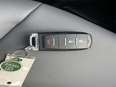 2026 RAM 2500 RAM 2500 TRADESMAN CREW CAB 4X4 6'4' BOX