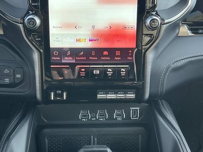 2026 RAM 2500 RAM 2500 REBEL CREW CAB 4X4 6'4' BOX