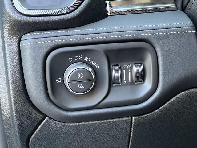 2026 RAM 2500 RAM 2500 REBEL CREW CAB 4X4 6'4' BOX