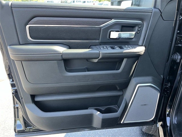 2026 RAM 2500 RAM 2500 LARAMIE CREW CAB 4X4 6'4' BOX