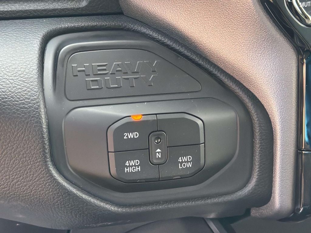 2026 RAM 2500 RAM 2500 LARAMIE CREW CAB 4X4 6'4' BOX