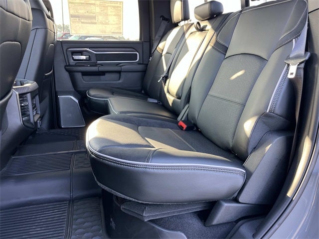 2026 RAM 2500 RAM 2500 LARAMIE CREW CAB 4X4 6'4' BOX