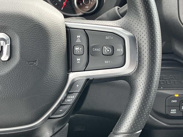 2026 RAM 2500 RAM 2500 BLACK EXPRESS CREW CAB 4X4 8' BOX