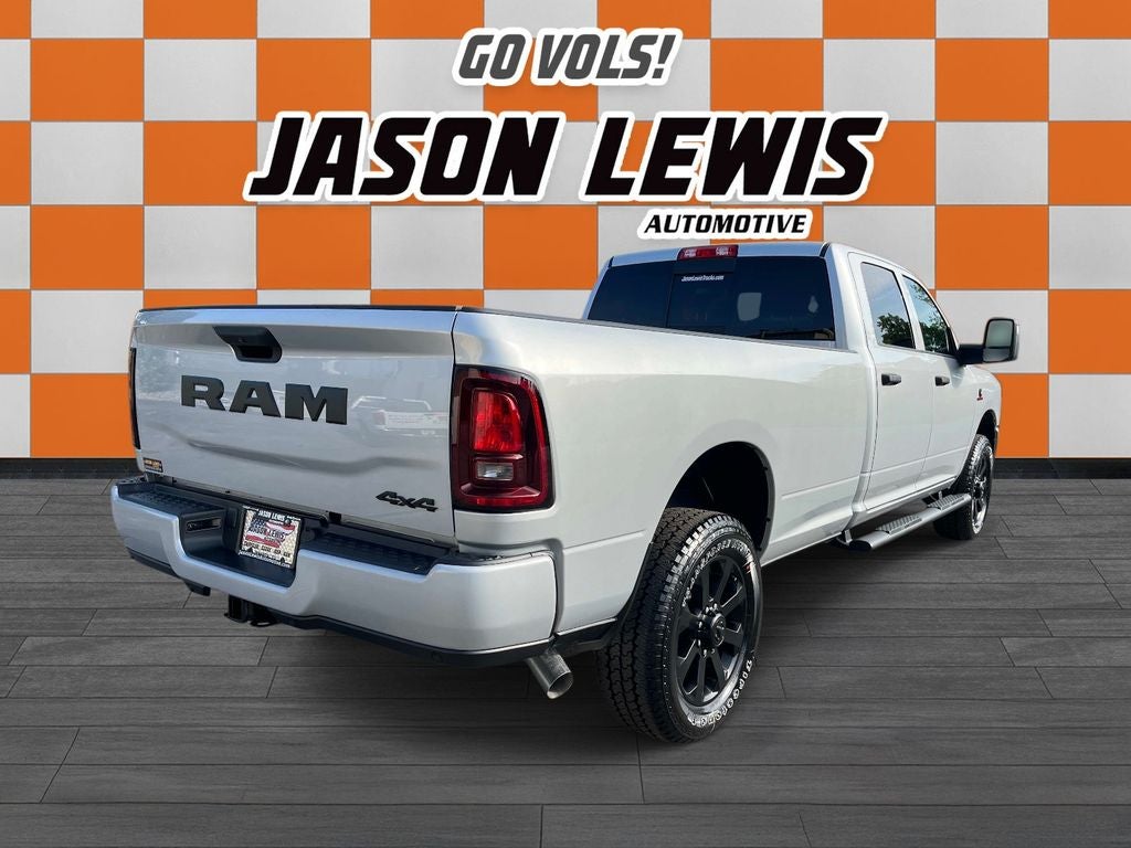 2026 RAM 2500 RAM 2500 BLACK EXPRESS CREW CAB 4X4 8' BOX