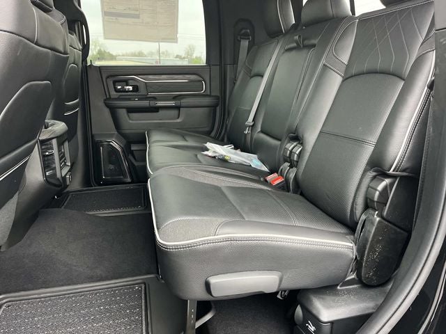 2026 RAM 2500 RAM 2500 LIMITED MEGA CAB 4X4 6'4' BOX