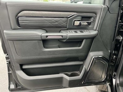 2026 RAM 2500 RAM 2500 LIMITED MEGA CAB 4X4 6'4' BOX