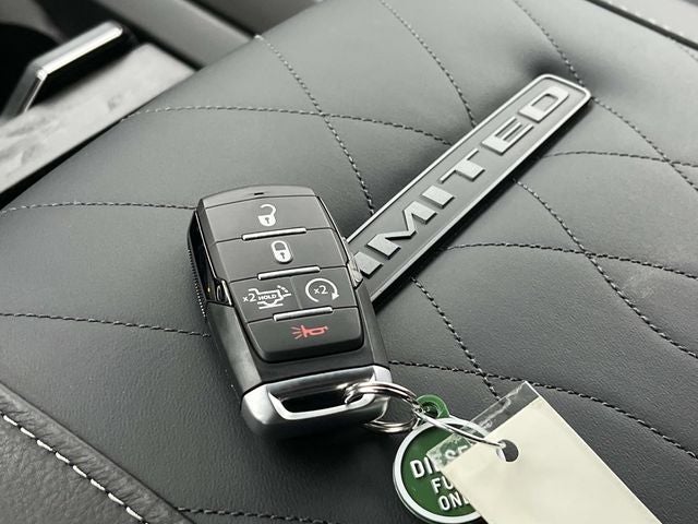 2026 RAM 2500 RAM 2500 LIMITED MEGA CAB 4X4 6'4' BOX