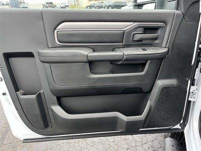 2026 RAM 3500 RAM 3500 TRADESMAN REGULAR CAB 4X4 8' BOX