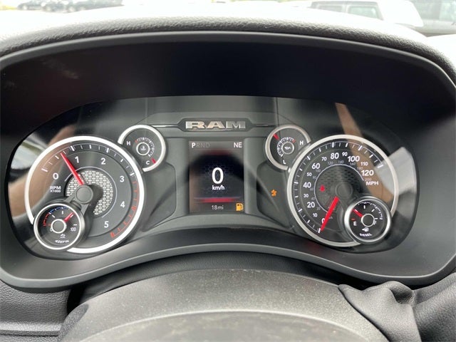 2026 RAM 3500 RAM 3500 TRADESMAN REGULAR CAB 4X4 8' BOX