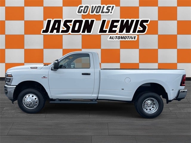 2026 RAM 3500 RAM 3500 TRADESMAN REGULAR CAB 4X4 8' BOX