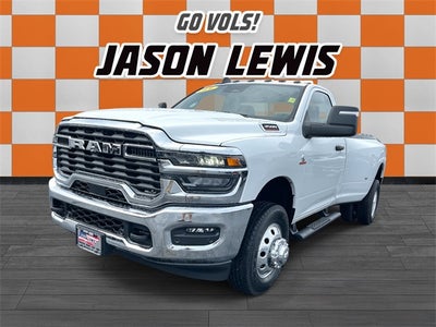 2026 RAM 3500 RAM 3500 TRADESMAN REGULAR CAB 4X4 8' BOX