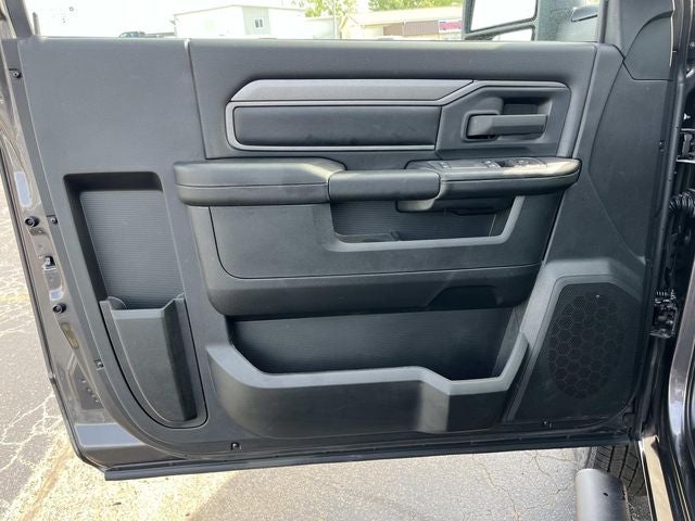 2026 RAM 3500 RAM 3500 TRADESMAN REGULAR CAB 4X4 8' BOX