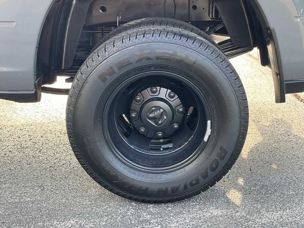 2026 RAM 3500 RAM 3500 TRADESMAN CREW CAB 4X4 8' BOX
