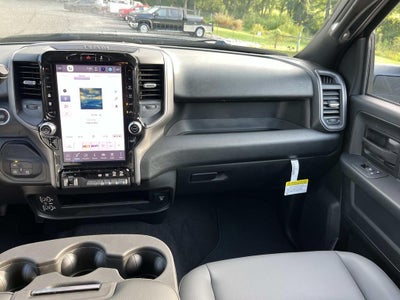 2026 RAM 3500 RAM 3500 TRADESMAN CREW CAB 4X4 8' BOX