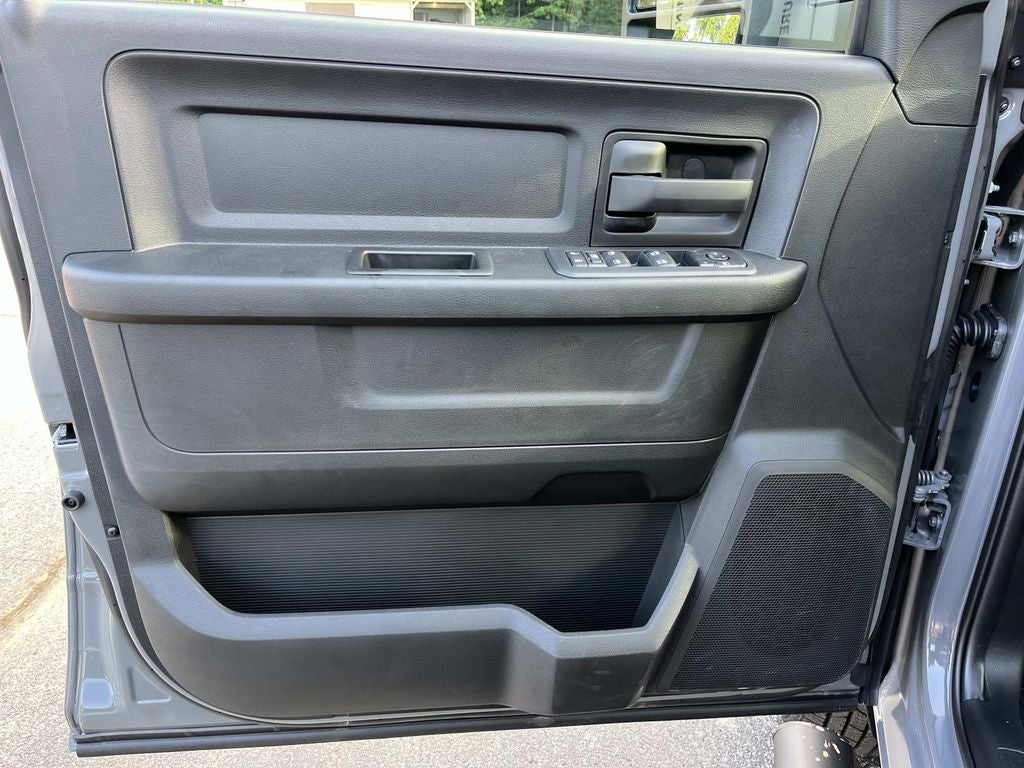 2026 RAM 3500 RAM 3500 TRADESMAN CREW CAB 4X4 8' BOX