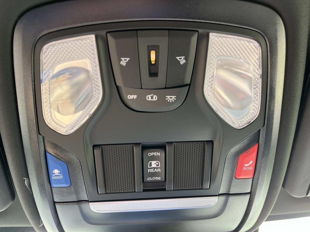2026 RAM 3500 RAM 3500 TRADESMAN CREW CAB 4X4 8' BOX