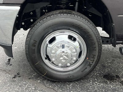 2026 RAM 3500 RAM 3500 TRADESMAN CREW CAB 4X4 8' BOX